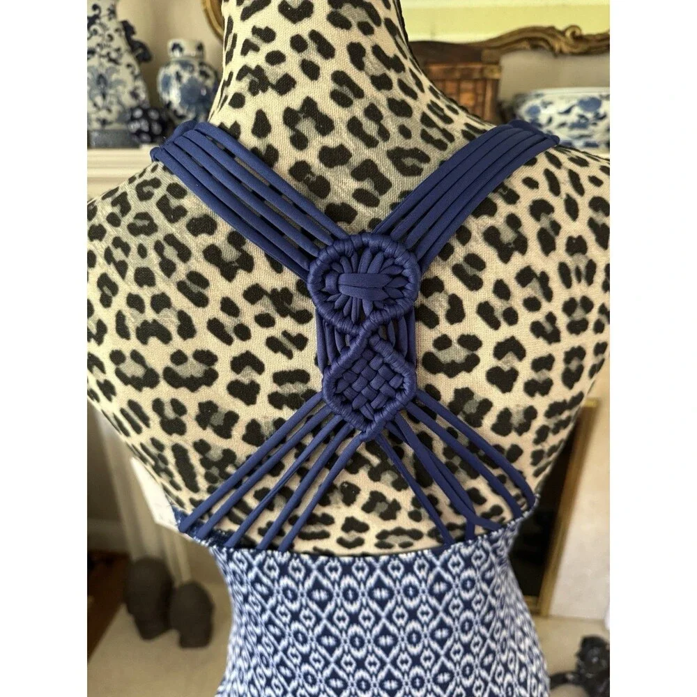 Apt. 9 women spring summer swimwear tankini top blue white geometric M New